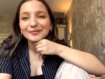 Chaturbate Free Porn Cam of gwyncumley