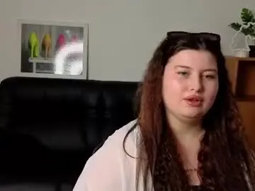 Chaturbate Live Sex of katina_deeplou4
