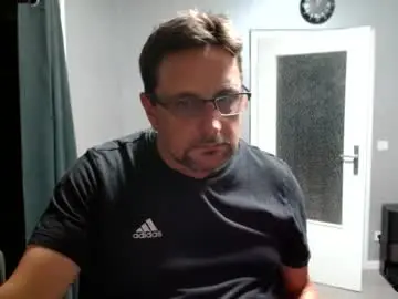 Chaturbate Adult Video Chat of wirzwei8883