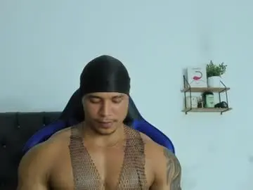 Chaturbate Live Porn of adam_boss