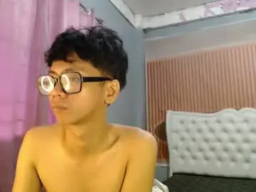 Chaturbate Best live sex cam show of nerdy_nate