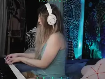 Chaturbate Free Live Porn of xaevynne