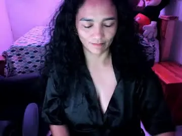 Chaturbate Best live sex cam show of rayza_mature_