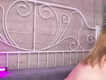 Chaturbate Live Porn of sweatee_fluff