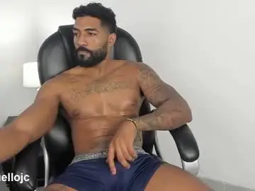 Chaturbate Nude Webcam of xtipp3r