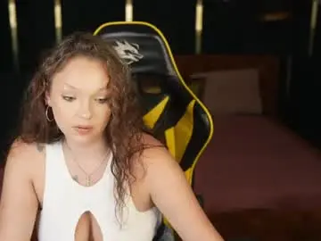 Chaturbate Free Porn Cam of juicy_secrets_054