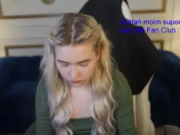 Chaturbate Free Porn Cam of juicy_secrets_054