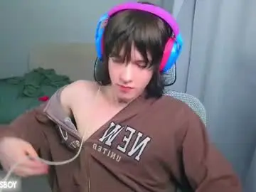Chaturbate Best live sex cam show of leonkissboy