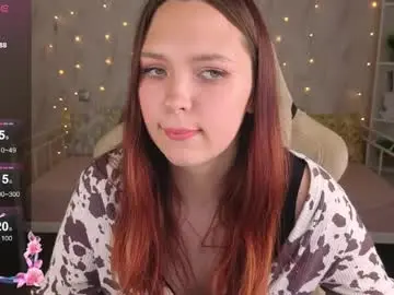 Chaturbate Live Porn of monica__queen
