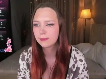 Chaturbate Sex Chat of monica__queen