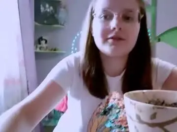 Chaturbate Live Sex Cam of roseelynn