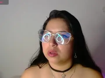 Chaturbate Free Live Porn of honey_buns_1