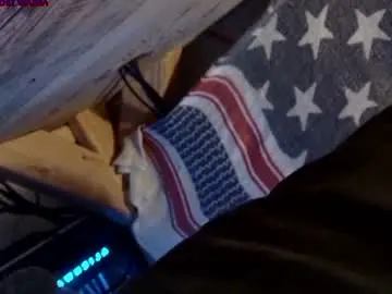 Chaturbate Live Sex Cam of socaliluv