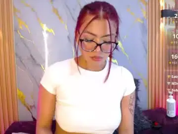 Chaturbate Best live sex cam show of daphne_peterson