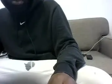 Chaturbate Live Sex Cam of phantomfreakbbc
