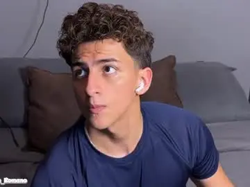 Chaturbate Sex Cam of salvatore_romanoo