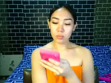 Chaturbate Live Sex Cam of sexy_queeniex