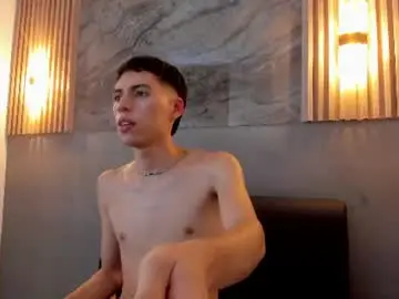 Chaturbate Watch Live Sex Cams of kenny_hank