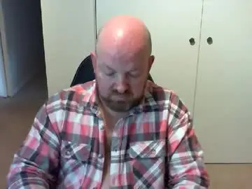 Chaturbate Free Live Porn of kiwiben45
