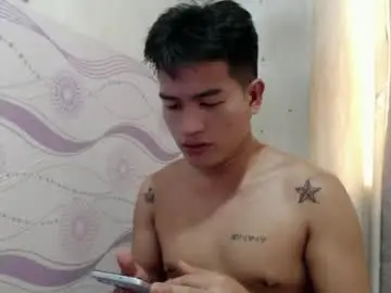 Chaturbate Live Sex Cam of naughty_angelo