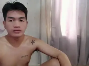 Chaturbate Live Sex Cam of naughty_angelo