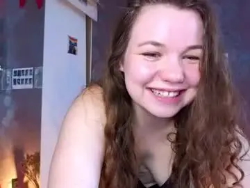 Chaturbate Live Sex Cam of emilyart_