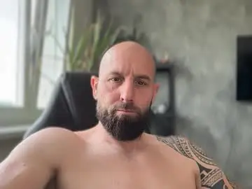 Chaturbate Free Live Porn of tommyx01