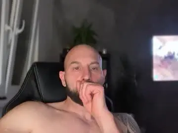 Chaturbate Live Sex Cam of tommyx01
