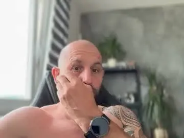 Chaturbate Live Sex of tommyx01