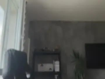 Chaturbate Live Sex Cam of tommyx01