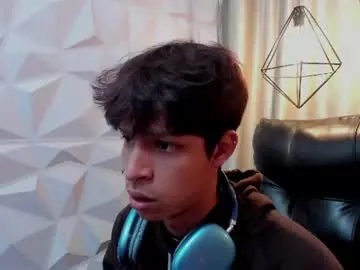 Chaturbate Sex Cam of ethan_qop