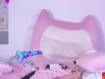 Chaturbate Nude Webcam of emilyy_queen