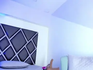 Chaturbate Free Live Porn of jenifer_gomez