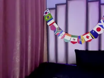 Chaturbate Live Sex Cam of jenifer_gomez