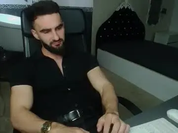 Chaturbate Live Sex Cam of micahlane