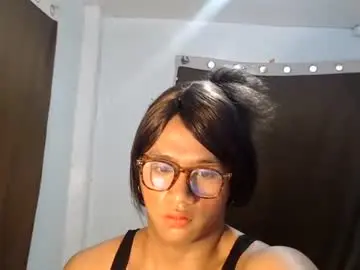 Chaturbate Free Porn Cam of naughtyhot_star19