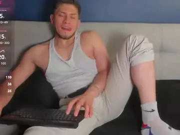 Chaturbate Free Porn Cam of sebastianmaximoff_