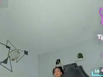 Chaturbate Best live sex cam show of dalaymoore_
