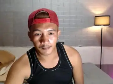 Chaturbate Free Porn Cam of hunkylloyd