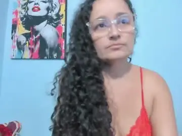 Chaturbate Live Sex Cam of _luna__sweet_