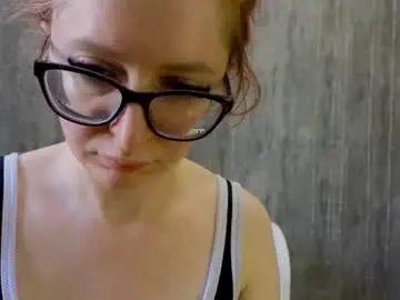 Chaturbate Live Sex Cam of coy_girl_