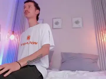 Chaturbate Live Porn of mateocollins_