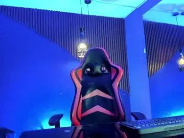 Chaturbate Live Sex Cam of marcusgrayy