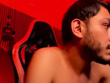 Chaturbate Free Porn Cam of marcusgrayy