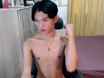 Chaturbate Watch Live Sex Cams of urasian_john20