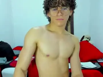 Chaturbate Sex Chat of tom_blue10