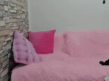 Chaturbate Live Sex Cam of katye_milf1