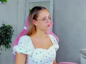 Chaturbate Nude Webcam of shei1a_shy