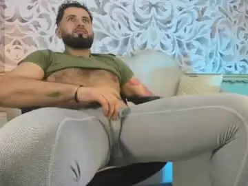 Chaturbate Nude Webcam of bear_mao_