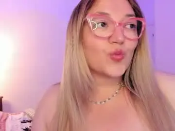 Chaturbate Sex Chat of naty__mature_